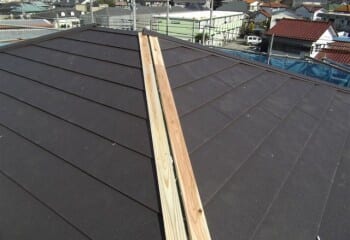 棟板金取り付け