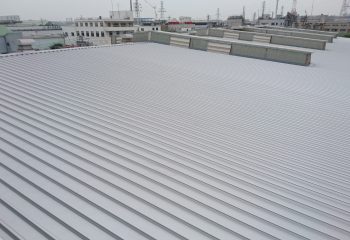 折板屋根工事完成