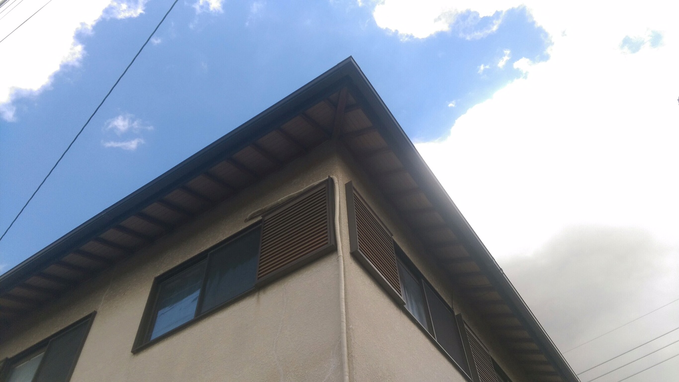八尾市の屋根葺き替えリフォーム工事完成