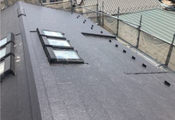 蕨市でおこなった屋根のカバー工法リフォーム　完了