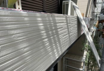 大阪府茨木市 - 外壁張り替えと屋根カバー工法