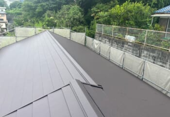 兵庫県西宮市 - 雨漏りが激しい瓦屋根を葺き替えて屋根を修理