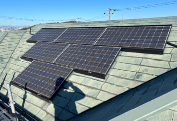 施工前の屋根　太陽光発電パネル