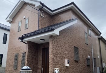 東京都江戸川区 - クリア塗装による外壁塗装と屋根カバー工法