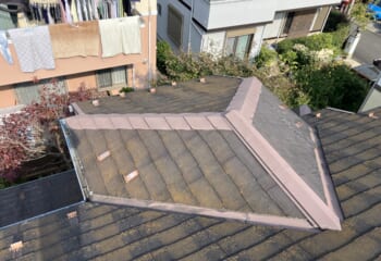 施工前の屋根