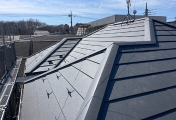 屋根カバー工法工事の完成