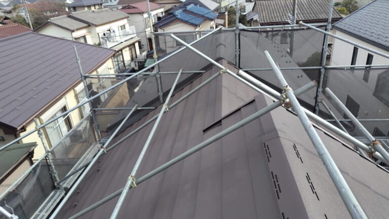 スーパーガルテクト施工後の屋根