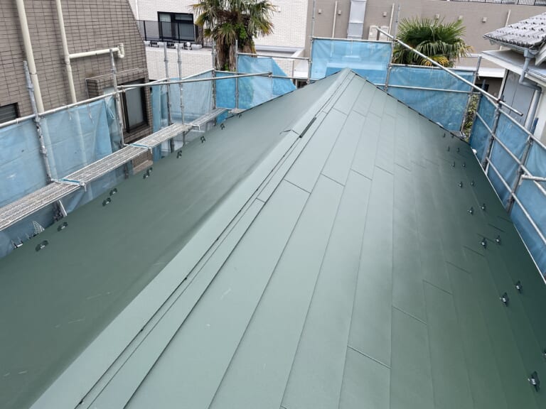 葺き替え工事後 金属屋根