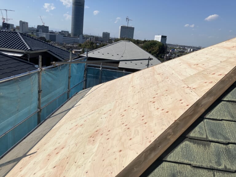 野地板の増し張り