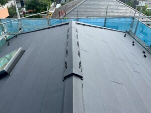 サムネイル画像 横浜市青葉区 - アスベスト含有スレート屋根をスーパーガルテクトでカバー工法と外壁塗装