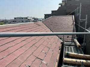 施工前 スレート屋根