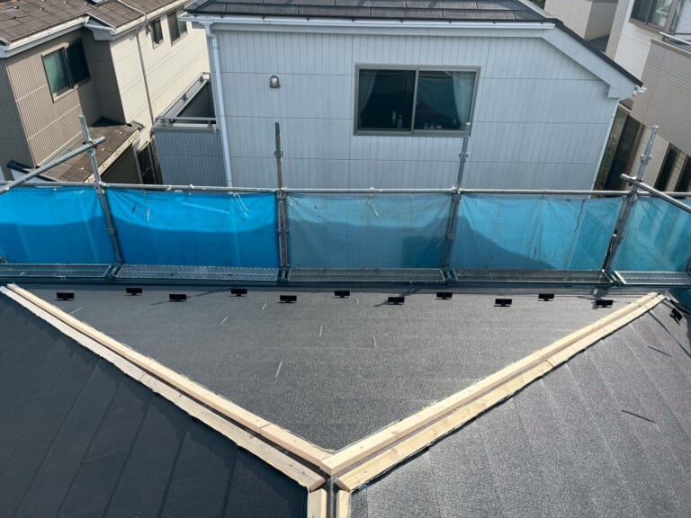 屋根材立ち上げ