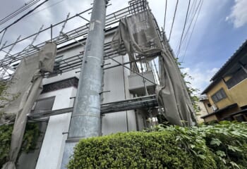 足場