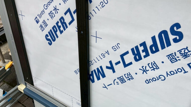 透湿防水シートと胴縁