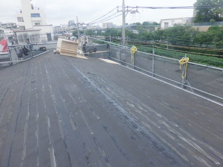 既存屋根撤去写真