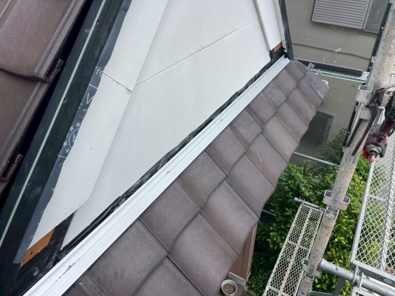 雨押え板金