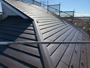 サムネイル画像 埼玉県三郷市 - パミール屋根をテイガクルーフで屋根カバー工事
