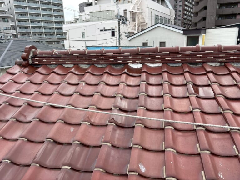 瓦屋根