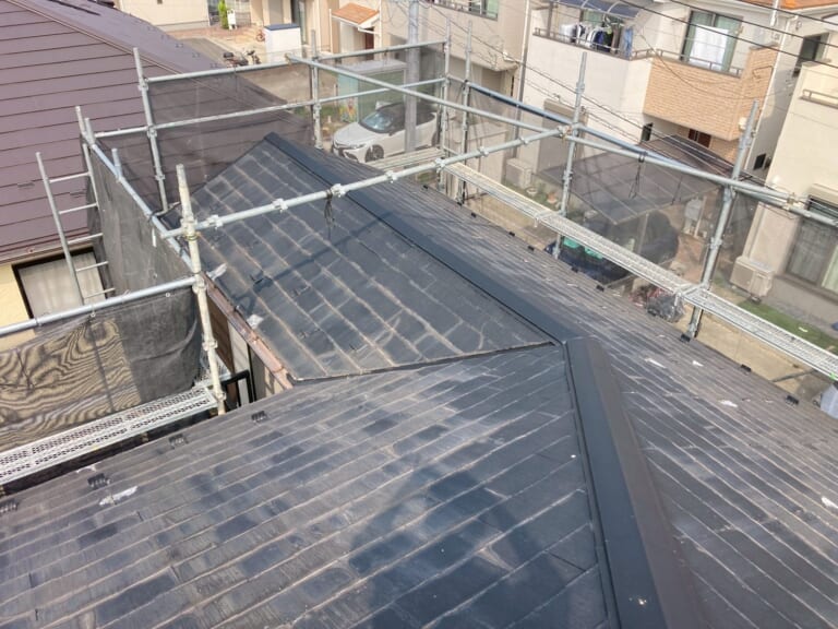 施工前の屋根