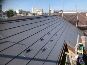 サムネイル画像 埼玉県狭山市 - スーパーガルテクトで築30年以上経つ屋根をリフォーム