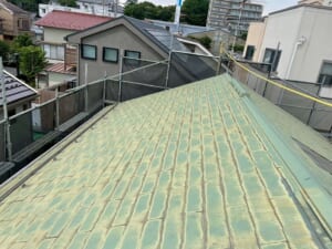 施工前の屋根