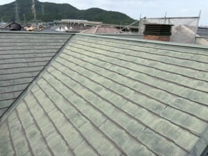アスベストが含まれるスレート屋根