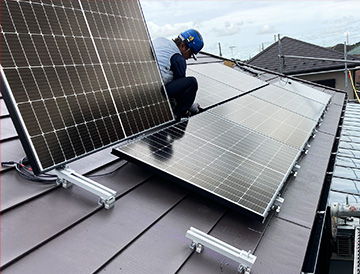太陽光パネルの工事