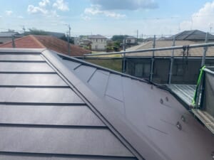 サムネイル画像 静岡県御殿場市 - 色あせたスレート屋根をテイガクルーフで屋根リフォーム