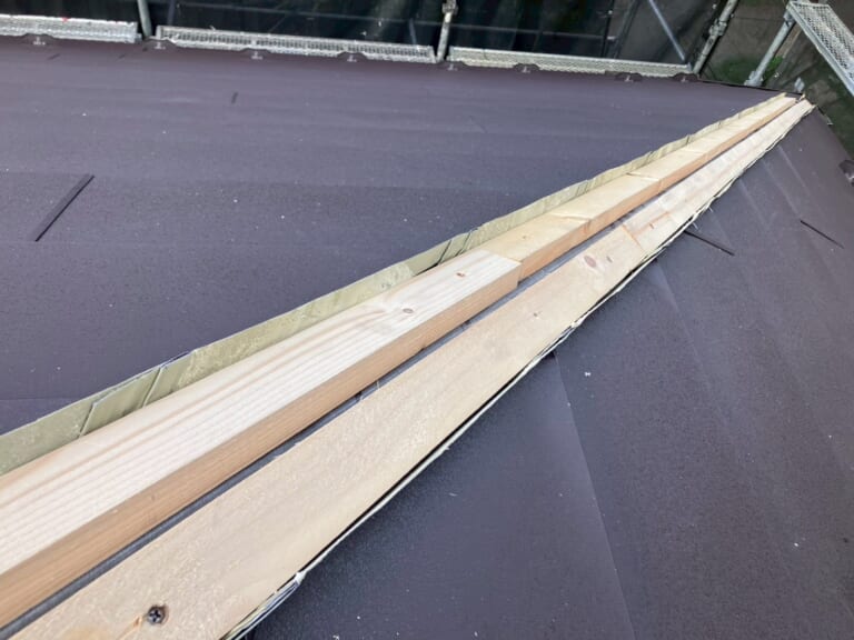 屋根材立ち上げ