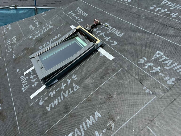 天窓板金の施工