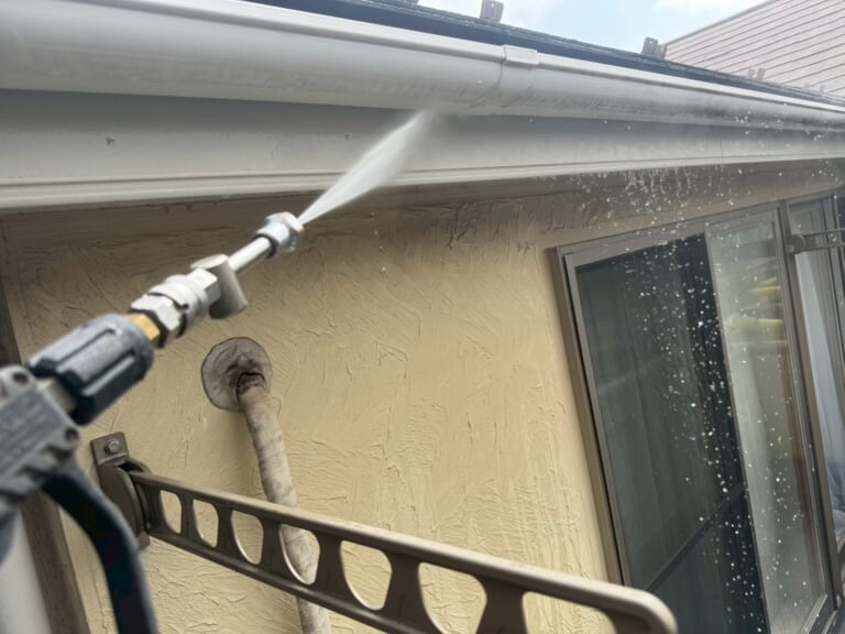 外壁の高圧洗浄