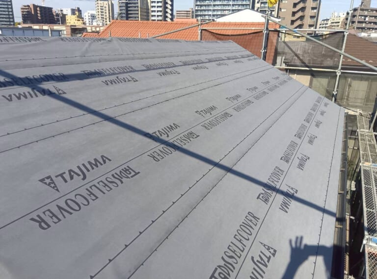 ルーフィング施工