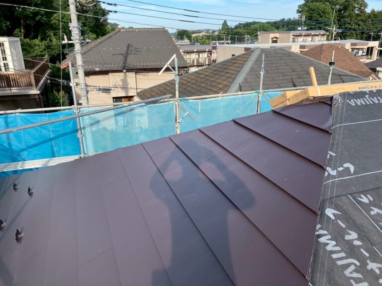 新設屋根材の設置