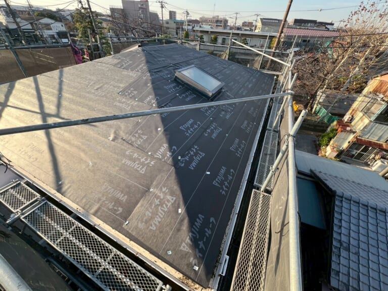 ルーフィングの敷設