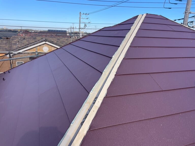 新屋根材の写真