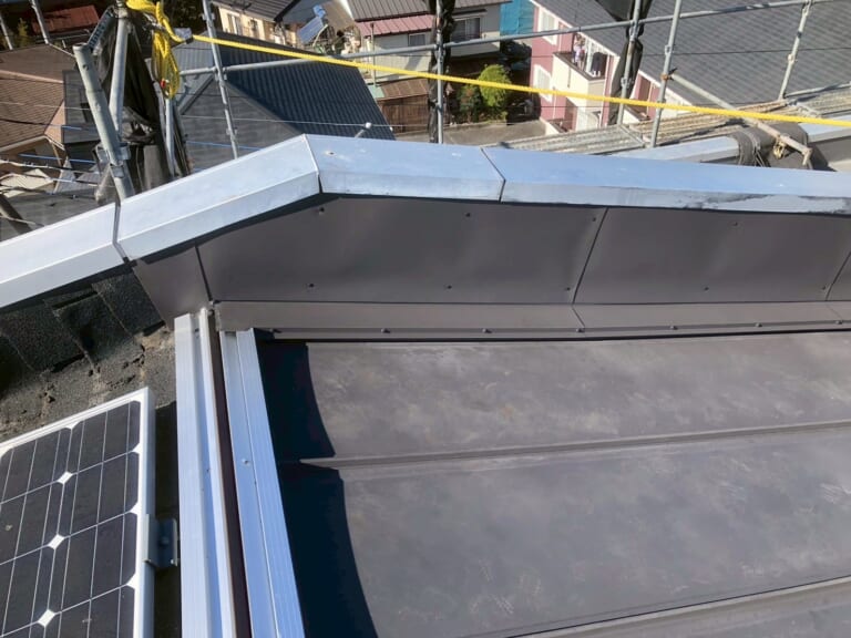 屋根端部の加工