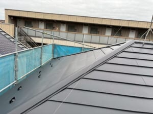 サムネイル画像 横浜市港北区 - 天窓を無くして断熱・換気性能をアップ！横暖ルーフαプレミアムSの屋根リフォーム