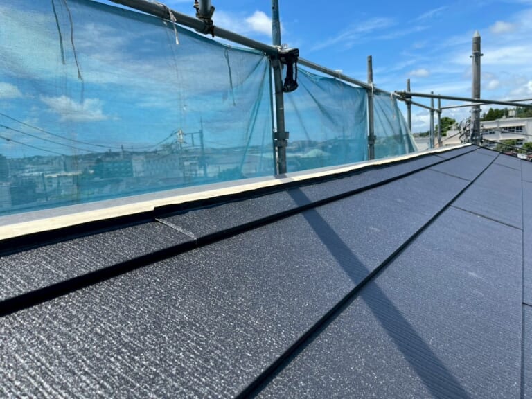 屋根材の立ち上げの写真