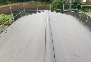 茨城県守谷市 - 築40年以上の瓦屋根をテイガクルーフで屋根葺き替え工法リフォーム