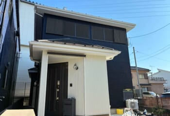 埼玉県草加市 - 高性能なアルミサイディングの外壁カバー工法により美しくリフォーム！