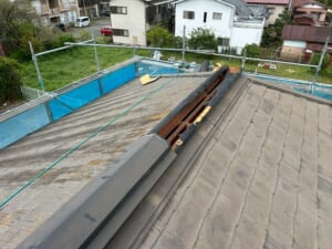 施工前の屋根