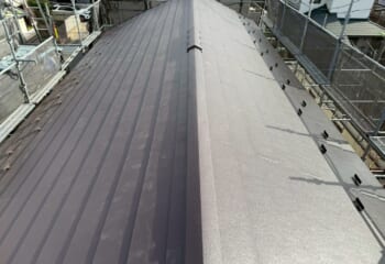 東京都世田谷区 - 重い瓦屋根から超軽量「スーパーガルテクト」へ！屋根リフォーム
