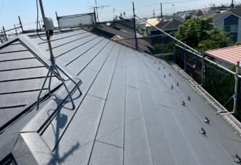 神奈川県茅ヶ崎市 - 断熱性に優れた「スーパーガルテクト」へのリフォーム