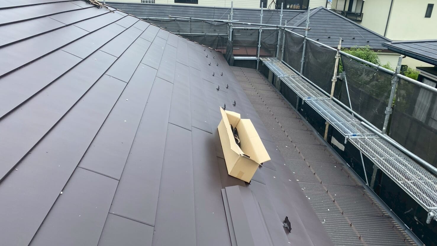 新屋根材の写真