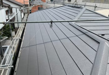 東京都江戸川区 - パミールをスーパーガルテクトで屋根カバー
