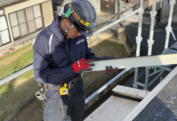 テイガクの建築板金職人