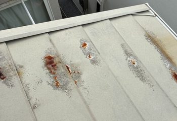 築25年経過したガルバリウム鋼板屋根の錆
